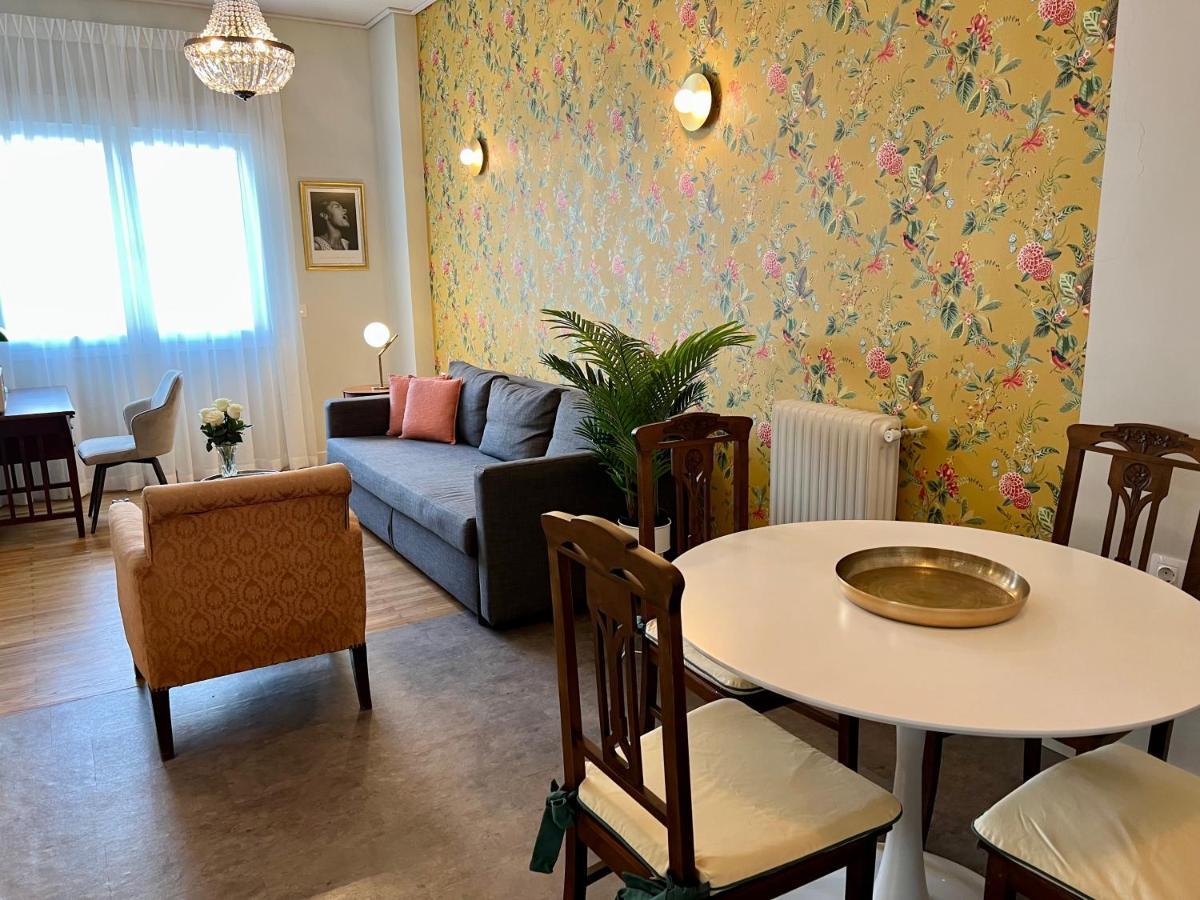 Mrs Holiday Apartment Атина Екстериор снимка